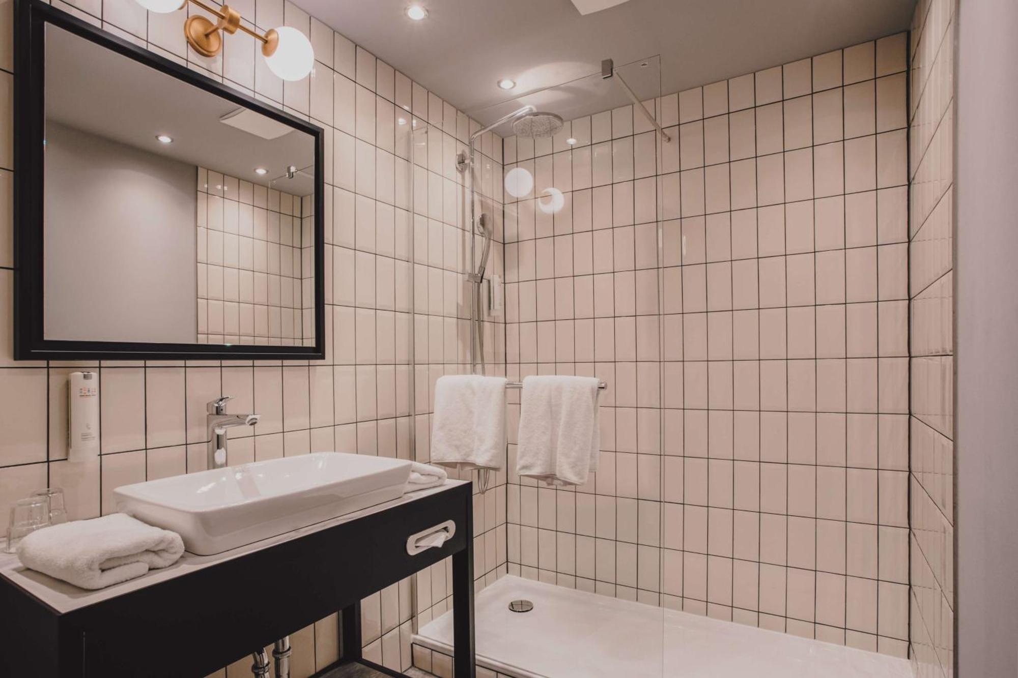 Suite Júnior