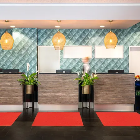 Leonardo Hotel Berlin-3
